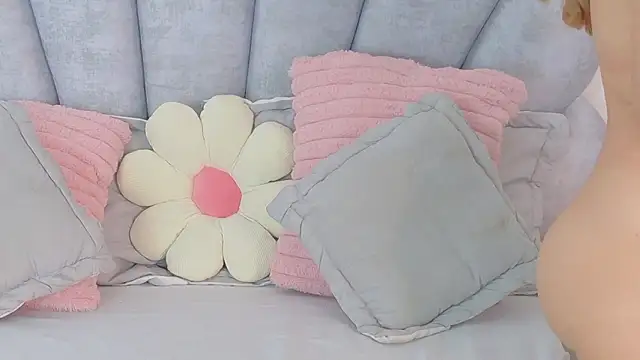 emma-conti2 online show from 03.17.26