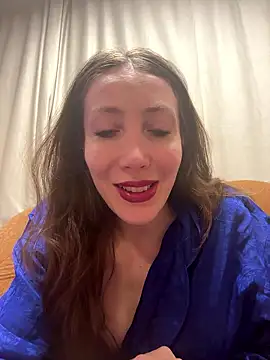 HellaryTourent online show from 01.18.26