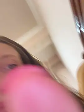 HellaryTourent online show from 02.26.26