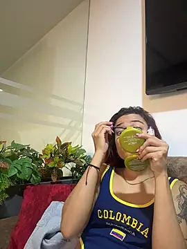 Snapshot of amber_sparkle chatting on 07.07.26 amber sparkle online show from 07.07.26
