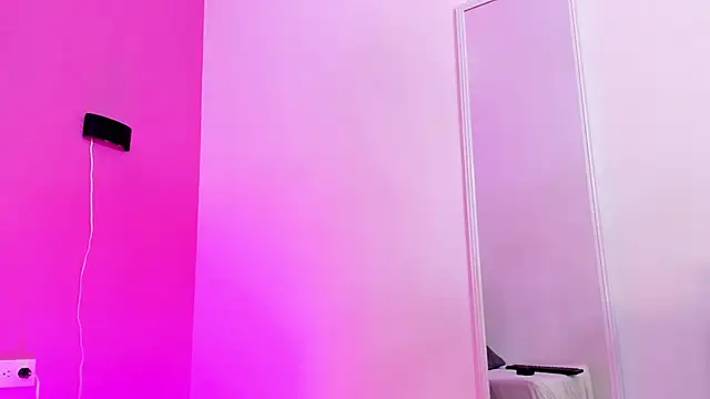 Snapshot of Horny_ebonys chatting on 10.13.25 Horny ebonys online show from 10.13.25