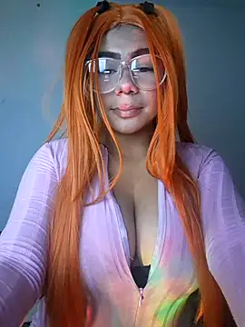 Snapshot of Yerystar chatting on 02.08.26 Yerystar online show from 02.08.26