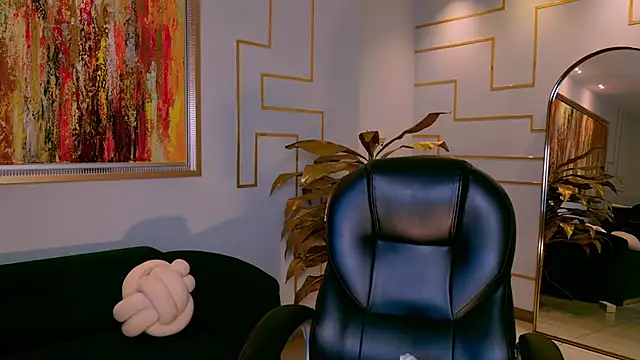 AgathaKondo  online show from 01.15.26