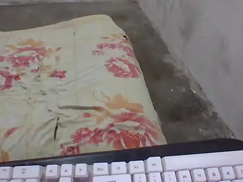 Snapshot of prettysexyxoxo chatting on 09.20.25 prettysexyxoxo online show from 09.20.25