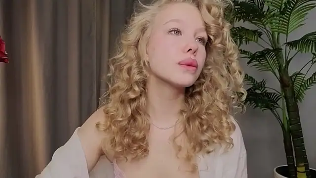 emilyshepar d online show from 12.04.25