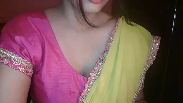Snapshot of your_avni chatting on 05.30.26 your avni online show from 05.30.26