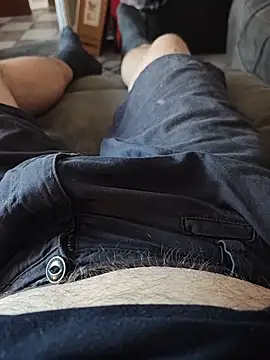 Snapshot of hubbyfun19 chatting on 06.18.26 hubbyfun19 online show from 06.18.26