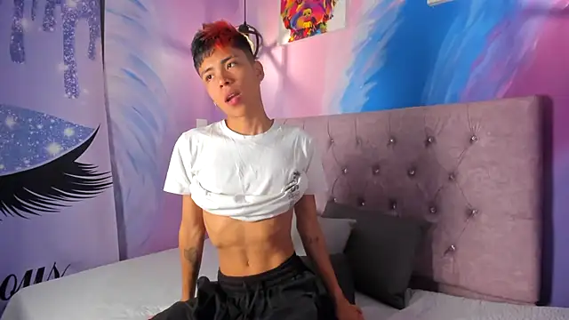 MaxiWildd online show from 10.14.25