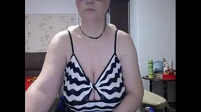 Mary x online show from 02.27.25