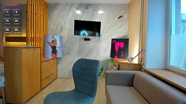 miss bubbles  online show from 09.12.25