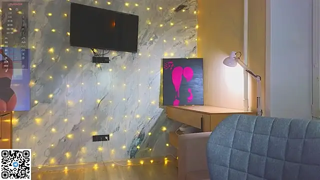 miss bubbles  online show from 12.21.25