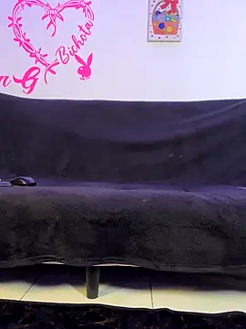 Valen G111 online show from 10.19.25