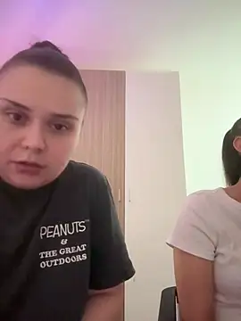 Snapshot of FemmeAffair chatting on 02.27.26 FemmeAffair online show from 02.27.26