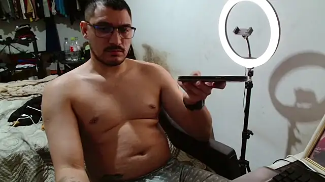 Leonino231 online show from 04.01.26