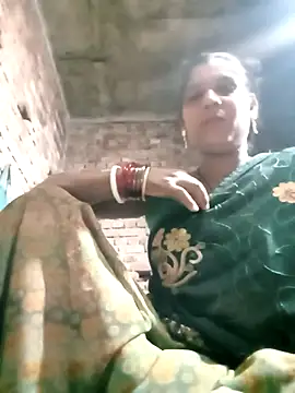 Snapshot of Savita992 chatting on 09.16.25 Savita992 online show from 09.16.25