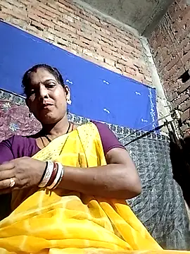 Snapshot of Savita992 chatting on 11.01.25 Savita992 online show from 11.01.25