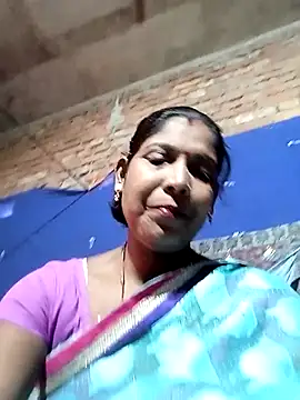 Snapshot of Savita992 chatting on 11.20.25 Savita992 online show from 11.20.25