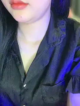 Linhtruong  online show from 04.30.26