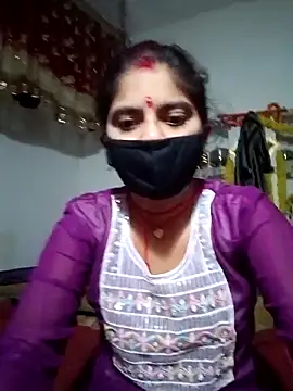 Snapshot of Daisygirl9 chatting on 10.23.25 Daisygirl9 online show from 10.23.25