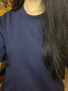 Nhinhi18 online show from 09.12.25