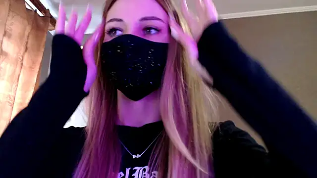 Snapshot of Iris_lave chatting on 02.25.26 Iris lave online show from 02.25.26