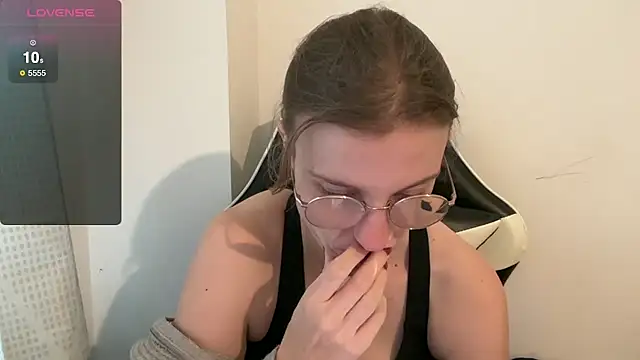 BustyKellyXXX online show from 12.01.25