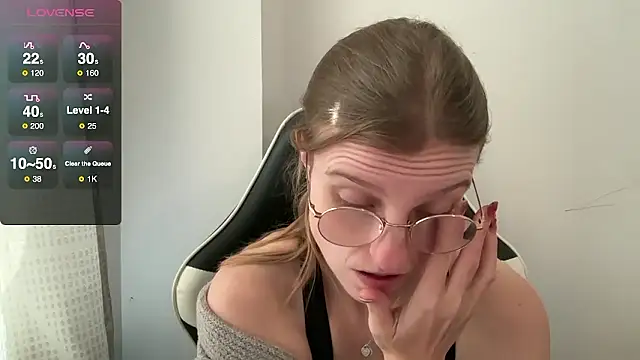 BustyKellyXXX online show from 01.09.26