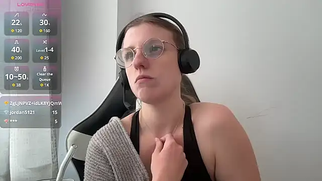 BustyKellyXXX online show from 04.03.26