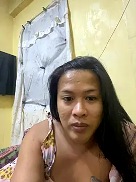 Snapshot of Hugecocklady chatting on 09.30.25 Hugecocklady online show from 09.30.25