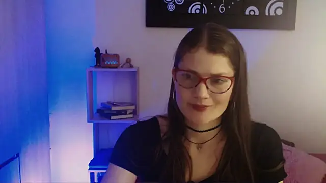 Snapshot of Camila-ventura chatting on 05.27.26 Camila-ventura online show from 05.27.26
