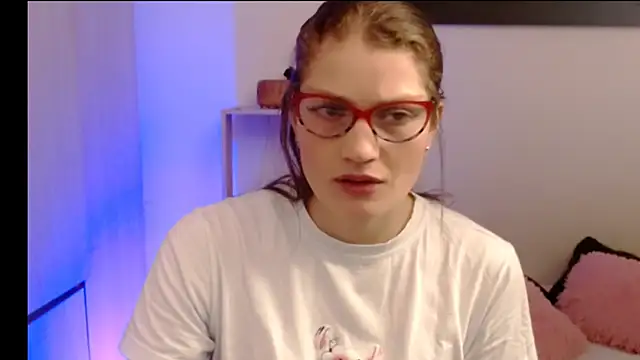 Camila-ventura online show from 06.15.26