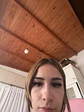 Snapshot of Babylovetiernax chatting on 02.26.26 Babylovetiernax online show from 02.26.26