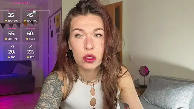 ReginaFoXXXy online show from 06.09.26