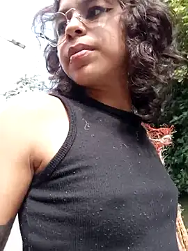 Tendercouple1 online show from 04.14.26