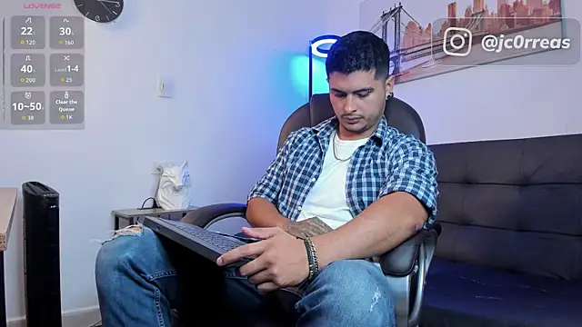  Juanes online show from 01.05.26