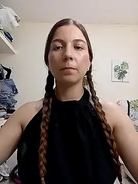 Arianna Moss online show from 02.10.26