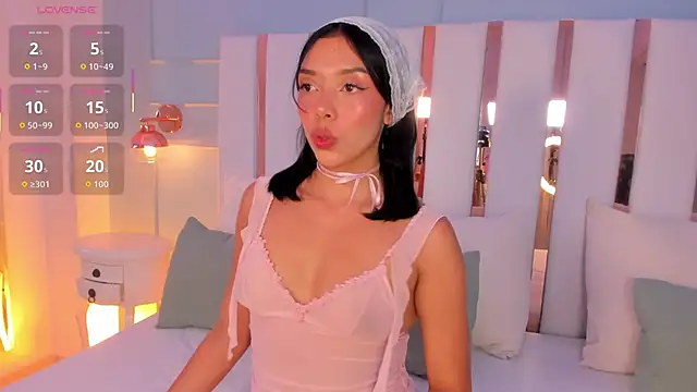 selene phmoon online show from 01.17.26