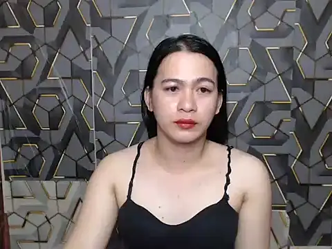 Snapshot of ur_asianpretty chatting on 06.24.26 ur asianpretty online show from 06.24.26