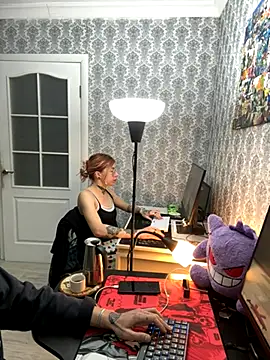 Snapshot of Nancyhot777 chatting on 10.10.25 Nancyhot777 online show from 10.10.25
