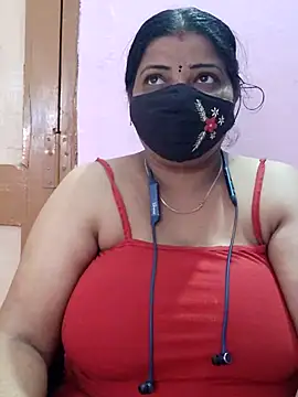 lathikaqueentamil online show from 09.27.25