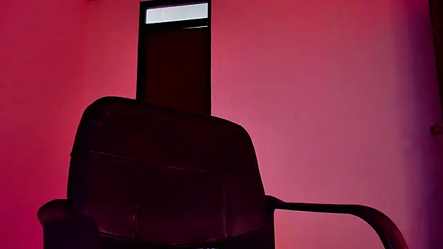 Snapshot of Madison_charlotte chatting on 01.07.26 Madison charlotte online show from 01.07.26