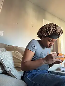 Tu GataLinda online show from 01.08.26