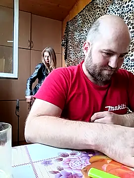 Snapshot of fbsinfo chatting on 09.13.25 fbsinfo online show from 09.13.25