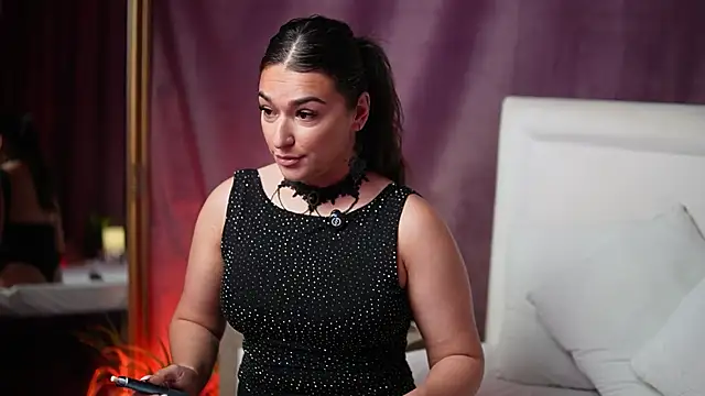 EmmaDallas online show from 06.30.26