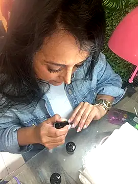 hotadhara01 online show from 10.14.25