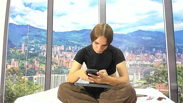 Snapshot of little_daicel chatting on 07.16.26 little daicel online show from 07.16.26