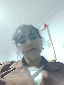 Snapshot of annie_clark2 chatting on 06.19.26 annie clark2 online show from 06.19.26