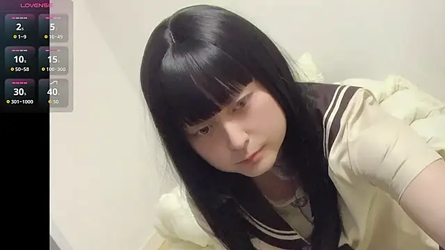 Mia032 online show from 04.13.26