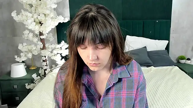 Snapshot of MalvinaDream chatting on 06.26.26 MalvinaDream online show from 06.26.26