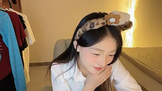 Robin-o3 online show from 09.24.25